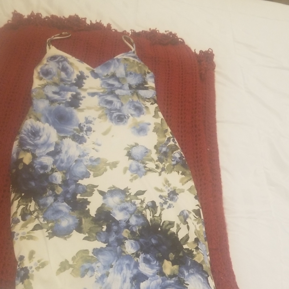 Flower detail dress